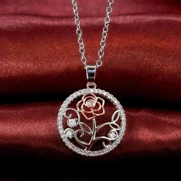 New Gorgeous 925 Silver Diamond Rose Necklace - Picture 2 of 6